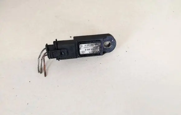 Renault Megane III Air pressure sensor 0281002566 8200168253