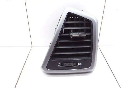 Hyundai Tucson TL Dashboard side air vent grill/cover trim