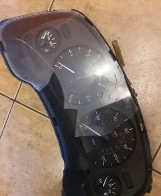 Opel Zafira A Speedometer (instrument cluster) 90561453Qm 110008830003