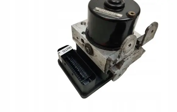 Honda Accord Master brake cylinder 57110-SEG-E610-M1