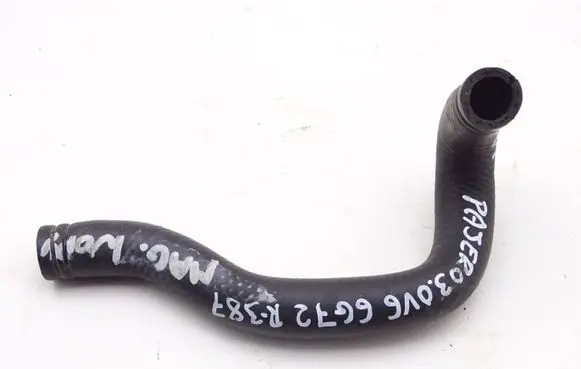 Mitsubishi Pajero Engine coolant pipe/hose