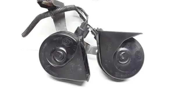 Volvo V60 Horn signal 30796896 30796897
