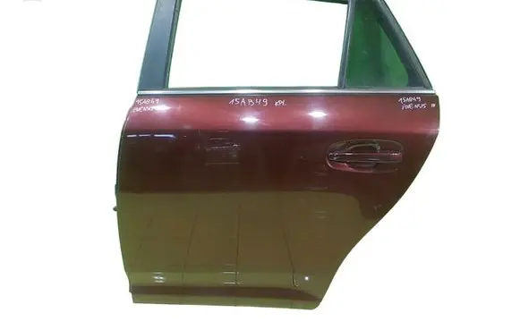 Toyota Avensis T270 Rear door LEWE
