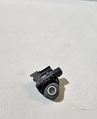 Mercedes-Benz E W213 Airbag deployment crash/impact sensor A2139051300 869108