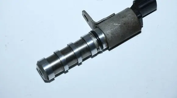 Dacia Sandero II Camshaft position sensor 237962295R