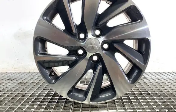 Mitsubishi ASX R17 alloy rim 