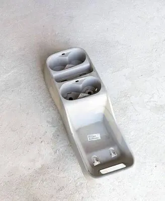 Chrysler Pacifica Center console 5RK001D2AD 309JNJ2F19D
