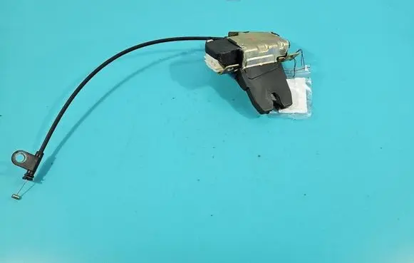 Volvo S60 Tailgate/trunk/boot lock/catch/latch 8652398 IMPRK1594437