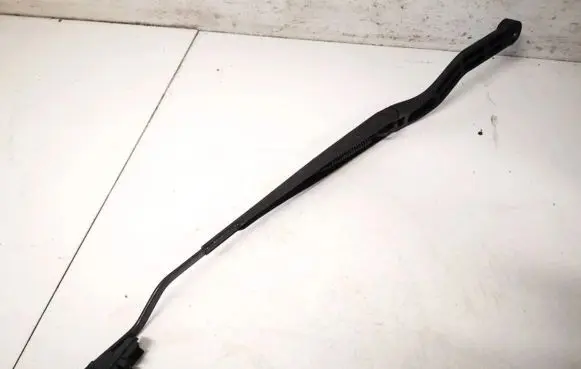 Opel Signum Front wiper blade arm 09185812