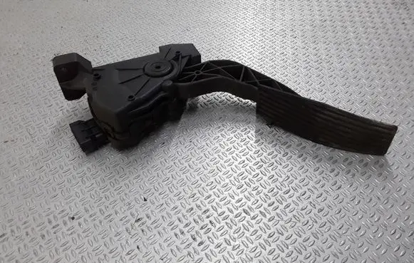 Opel Signum Accelerator throttle pedal 9186724