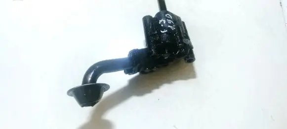 Volkswagen Golf III Oil pump 026115153a