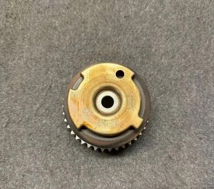 BMW 4 F32 F33 Camshaft pulley/ VANOS 7583208