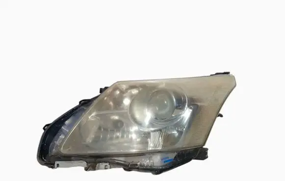 Toyota Avensis T270 Headlight/headlamp 8116605310