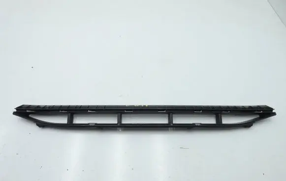 Audi Q5 SQ5 Front bumper lower grill 8R0807647B