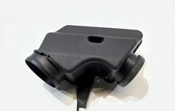 Dodge Grand Caravan Intake resonator 04861731AC