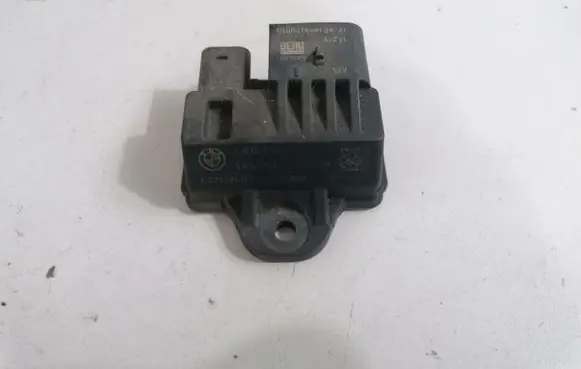 BMW 5 F10 F11 Glow plug pre-heat relay 7810856
