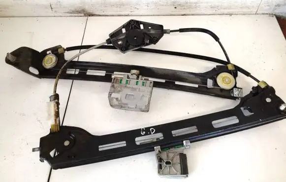 Sliding door window regulator with motor
