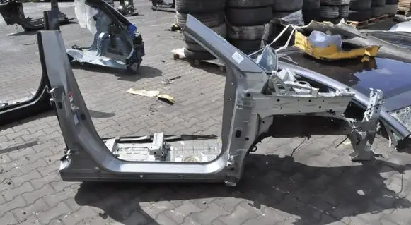 Suzuki Vitara (LY) Front quarter panel 