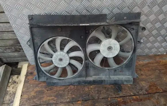 Toyota Verso Fan set 160400R210