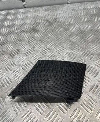 Toyota Prius (XW30) Front door speaker cover trim 5547347010