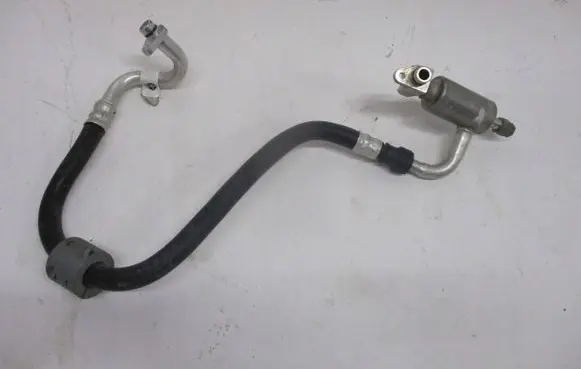 Jeep Compass Air conditioning (A/C) pipe/hose P68302465AA
