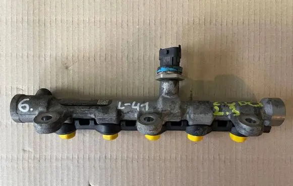 Renault Master III Fuel main line pipe H8200912225 475215697R 0445214258