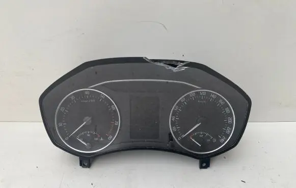 Skoda Octavia Mk2 (1Z) Speedometer (instrument cluster) 1Z0920843K