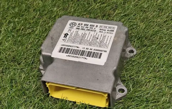 Audi Q7 4L Airbag control unit/module 4L0959655B 4L0910655A