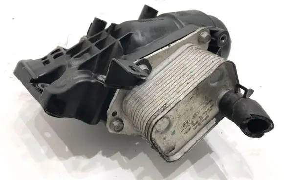 Hyundai i40 Oil filter mounting bracket 264102A300