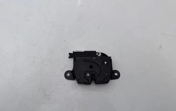 BMW 2 F46 Engine bonnet/hood lock/catch C21132102 16367210 7348529