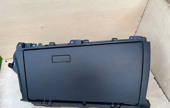 Toyota C-HR I Glove box 55433F4010 55550F4030 55552F4030