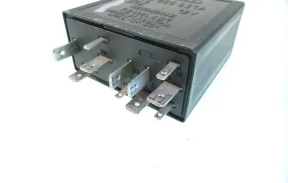 Volkswagen Golf IV Other relay 4B0955531A