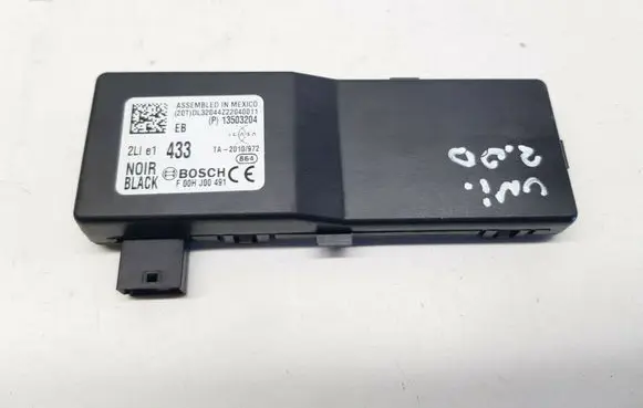Opel Insignia A Door central lock control unit/module 13503204