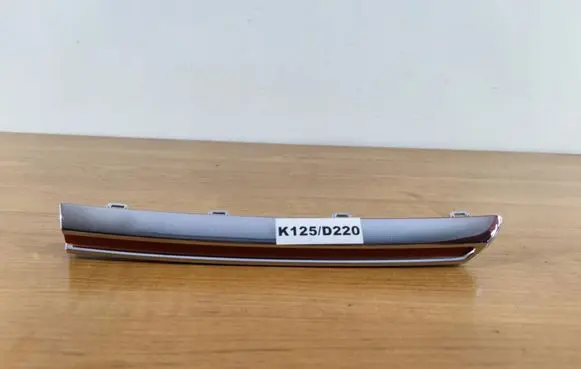 Suzuki Ignis Front grill 7212562R1