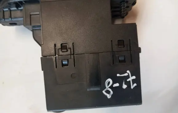 Volvo V70 Ignition key card reader CCAD07LP0520T