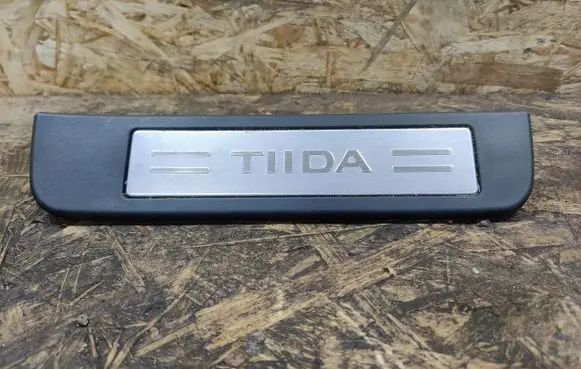 Nissan Tiida C11 Rear sill trim cover 769B2EM00A