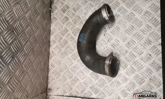 Audi Q7 4L Intercooler hose/pipe 7l6145972e