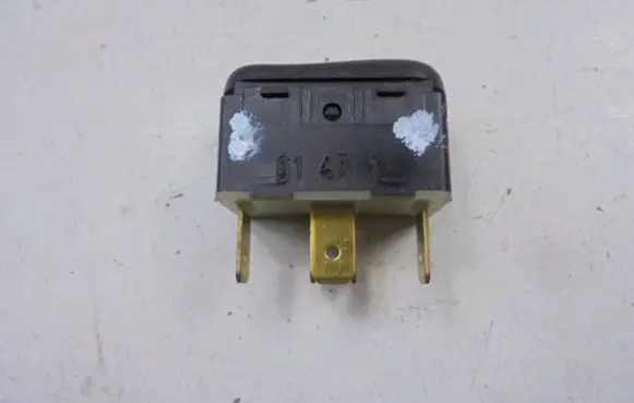 Mercedes-Benz Vaneo W414 Electric window control switch A4145450707
