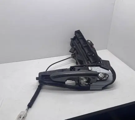 Ford Mondeo MK V Front door lock BM5AA21812CE