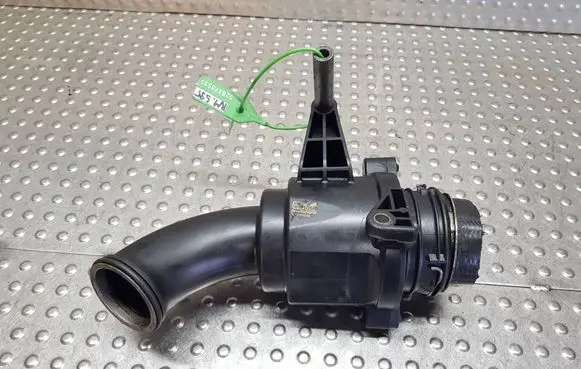 Mercedes-Benz ML W164 Intake resonator S26370535 A6421400687