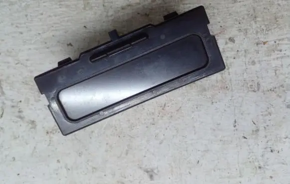 Renault Scenic I Screen/display/small screen P8200028364A