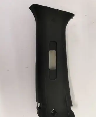 Nissan Leaf II (ZE1) (B) pillar trim (top) 769143NL0A