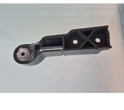 Audi A6 S6 C6 4F Front bumper mounting bracket 4F0807772