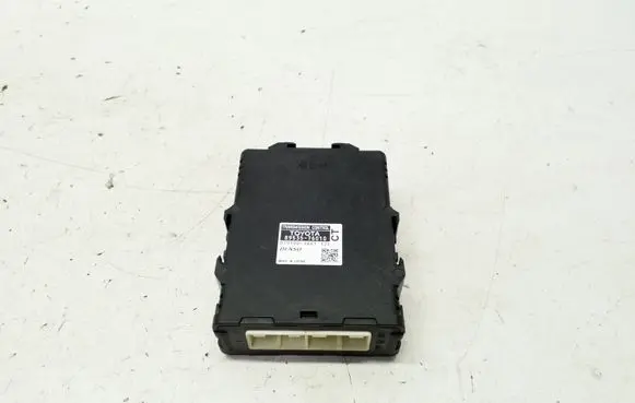 Toyota Prius+ (ZVW40) Gearbox control unit/module 8953576010 0791003661