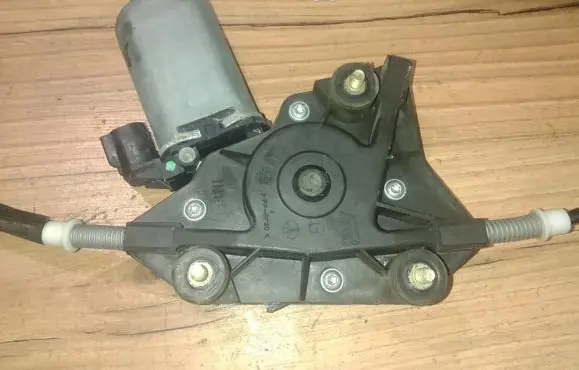 Alfa Romeo 156 Front door window regulator motor