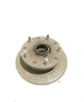 Rear wheel hub