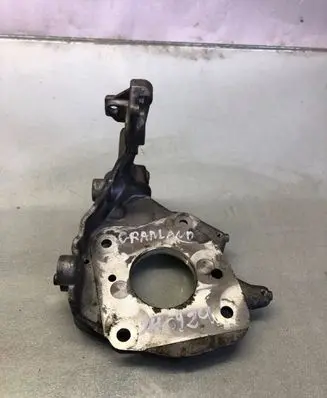 Opel Grandland X Fuel pump bracket 9817304180
