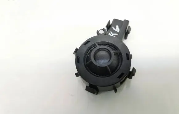 Volvo XC70 High frequency speaker in the rear doors 31252330 M5XUG 07W38