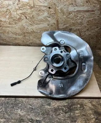BMW iX2 (U10) Front wheel hub 6890179