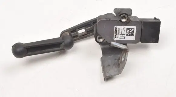 Volvo XC60 Headlight/headlamp level sensor 32246991